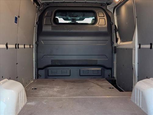 2025 Mercedes-Benz Sprinter 2500 Standard Roof