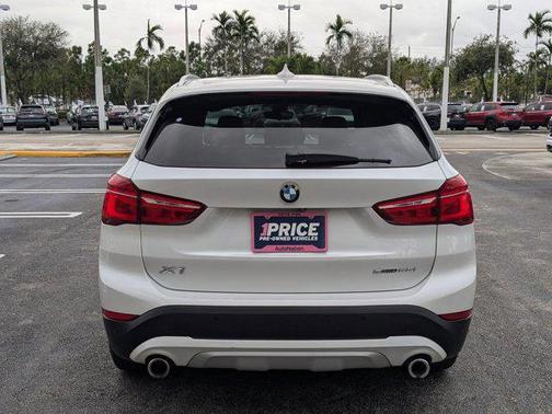 2022 BMW X1 sDrive28i