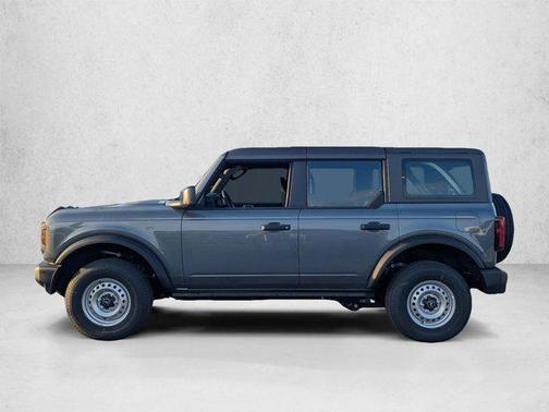 Carbonized Gray Metallic 2026 Ford Bronco Base
