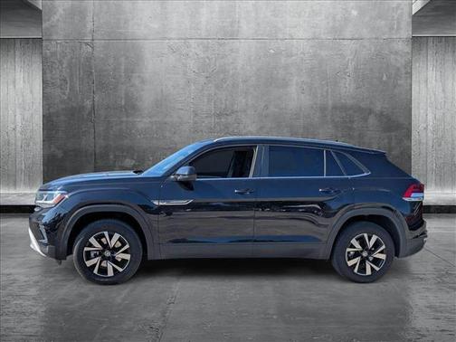 2022 Volkswagen Atlas Cross Sport 2.0T SE