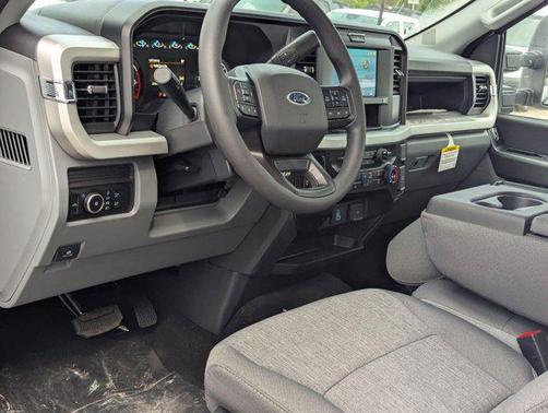 2025 Ford F-350 XL