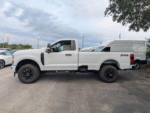 2025 Ford F-350 XL