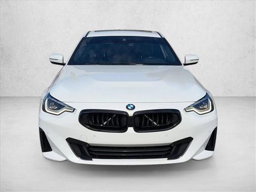2022 BMW 230 i