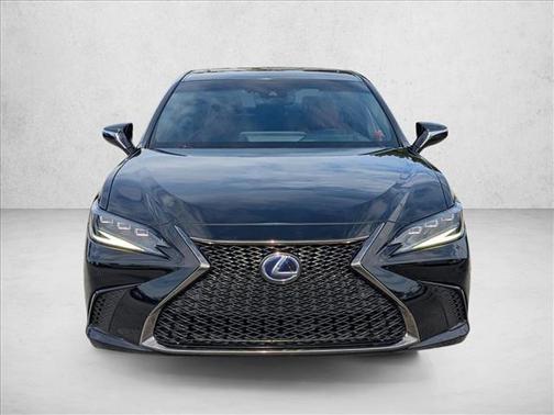 2022 Lexus ES 300h F SPORT