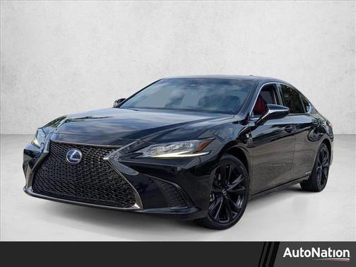 2022 Lexus ES 300h F SPORT