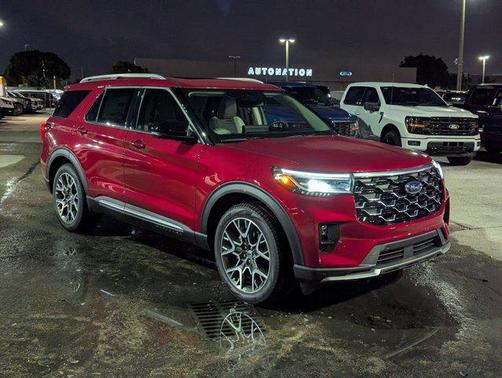 2025 Ford Explorer Platinum