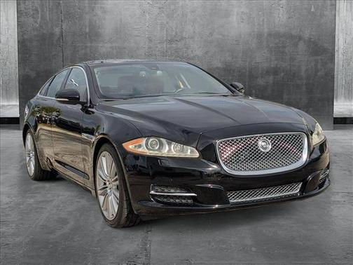 2011 Jaguar XJ Base