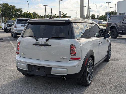 2011 MINI Cooper Clubman Base
