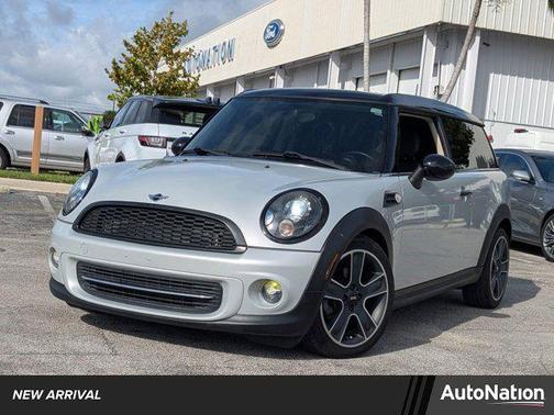 2011 MINI Cooper Clubman Base