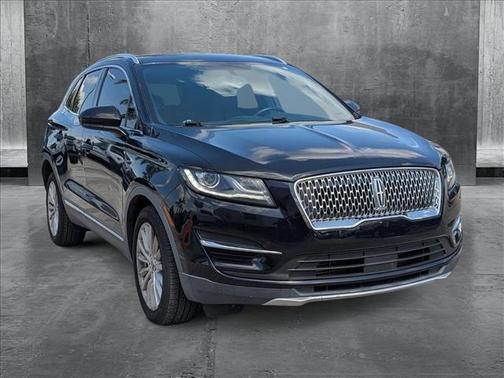 2019 Lincoln MKC Standard