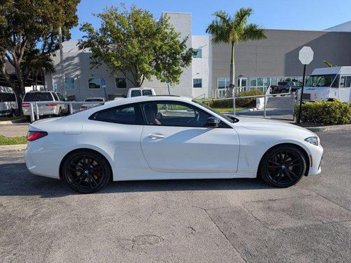 Alpine White 2024 BMW 430 i