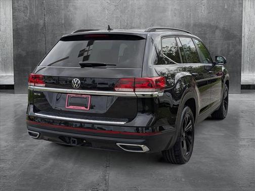 2023 Volkswagen Atlas 3.6L SE w/Technology