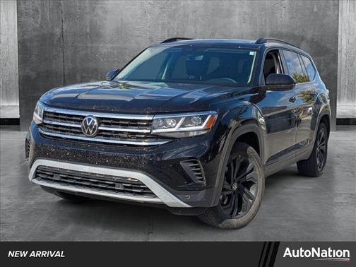 2023 Volkswagen Atlas 3.6L SE w/Technology