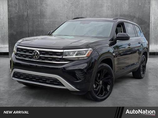 2023 Volkswagen Atlas 3.6L SE w/Technology