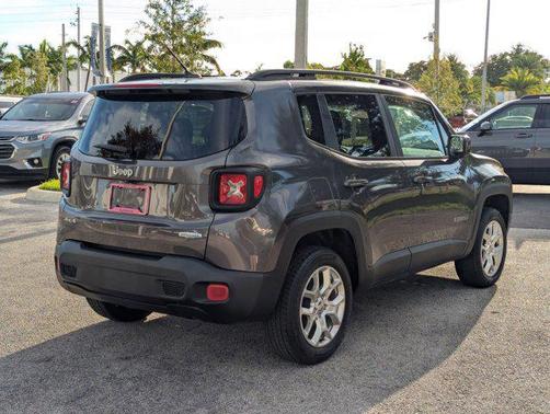 2016 Jeep Renegade Latitude