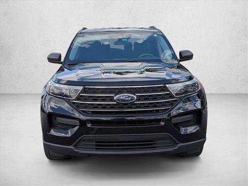 Agate Black Metallic 2023 Ford Explorer XLT