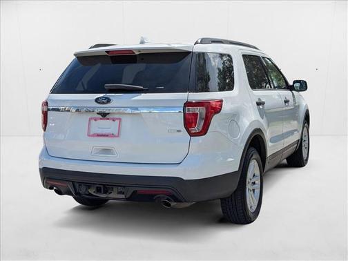 2016 Ford Explorer Base
