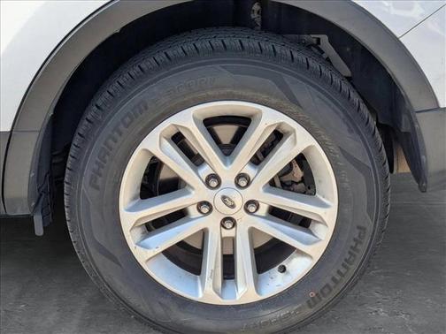 2016 Ford Explorer Base