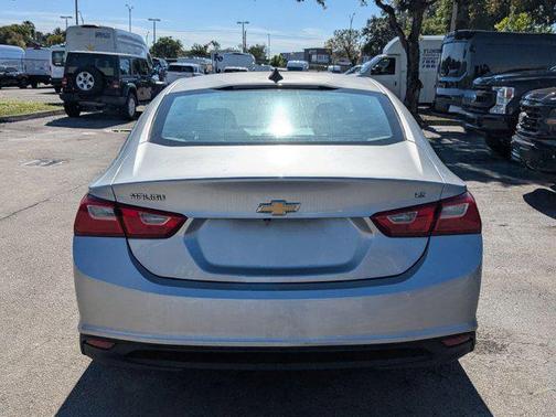 2016 Chevrolet Malibu LS