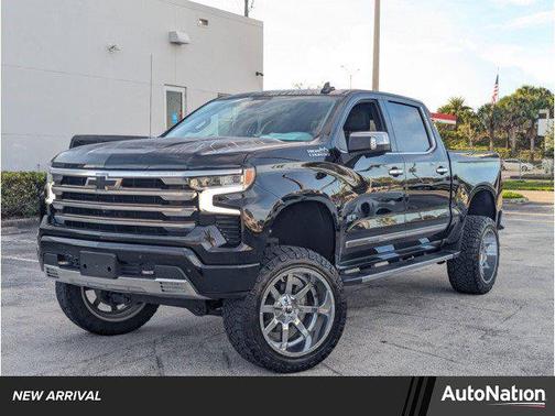 2022 Chevrolet Silverado 1500 High Country