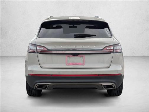 2022 Lincoln Nautilus Standard