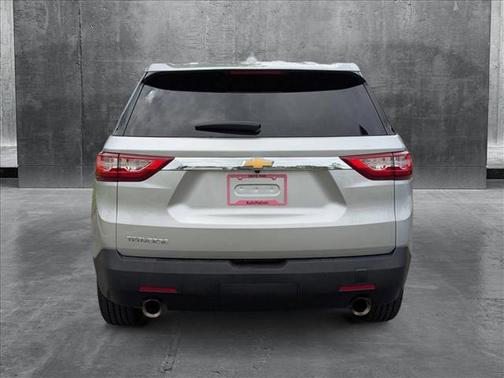 2018 Chevrolet Traverse LS