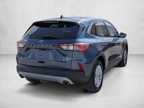 Blue Metallic 2020 Ford Escape SE