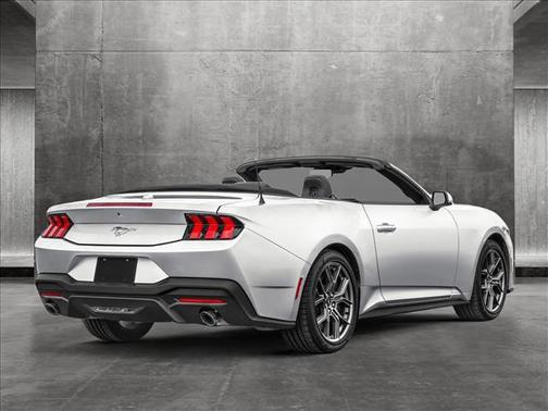 2025 Ford Mustang EcoBoost