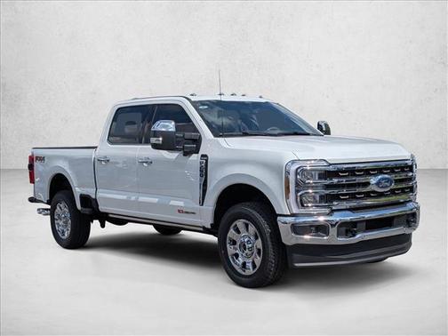 Star White Metallic Tri-Coat 2026 Ford F-250 King Ranch