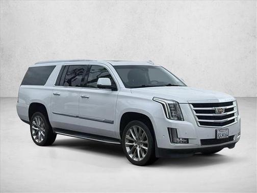 2019 Cadillac Escalade ESV Luxury