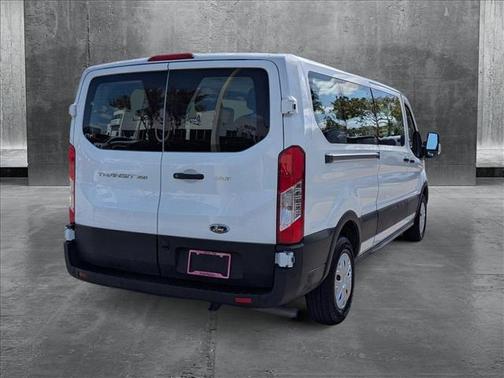 2022 Ford Transit-350 XLT