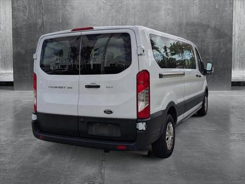 2022 Ford Transit-350 XLT