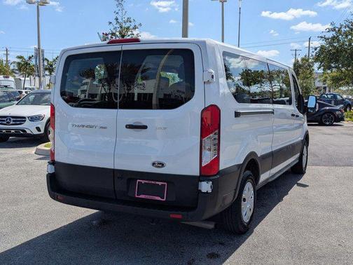 2022 Ford Transit-350 XLT