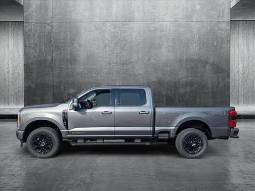 2025 Ford F-250 XLT
