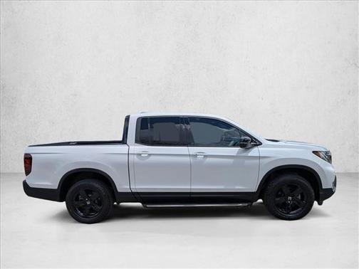 Platinum White Pearl 2023 Honda Ridgeline Black