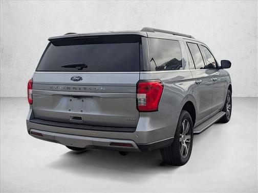 2022 Ford Expedition Max XLT