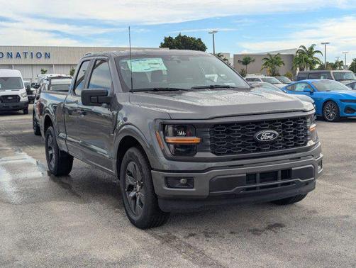 2025 Ford F-150 STX