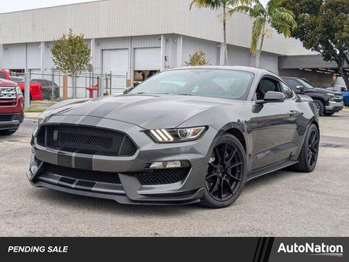 2019 Ford Shelby GT350 Base