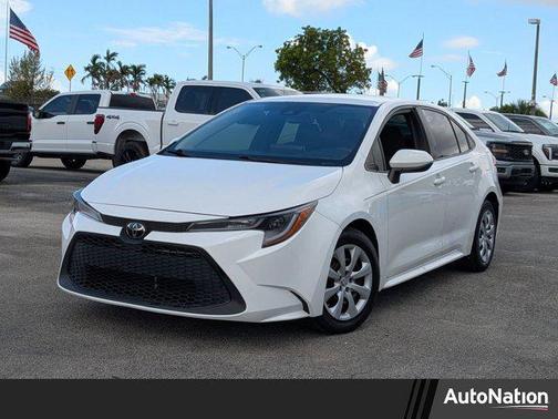 2020 Toyota Corolla LE