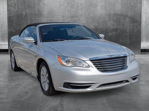 2011 Chrysler 200 Touring