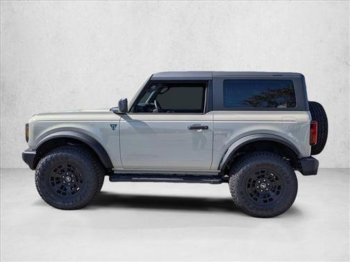 Desert Sand 2026 Ford Bronco Base