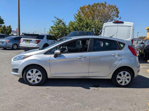 2016 Ford Fiesta S