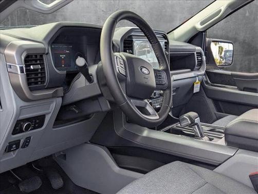2025 Ford F-150 Lightning XLT