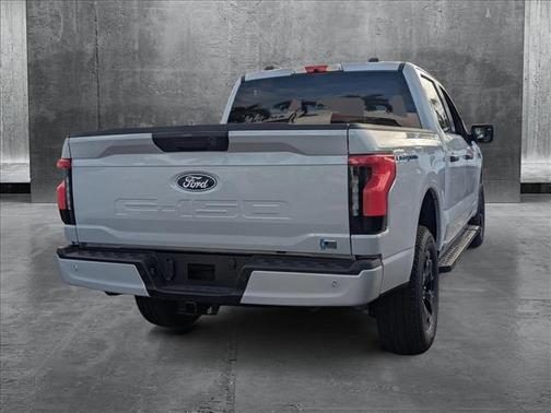 2025 Ford F-150 Lightning XLT