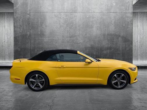 2015 Ford Mustang V6