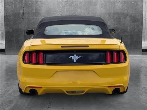 2015 Ford Mustang V6