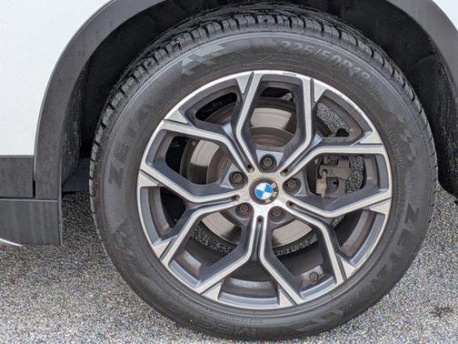 Alpine White 2022 BMW X1 sDrive28i