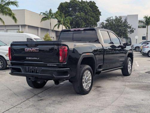 2022 GMC Sierra 2500 Denali