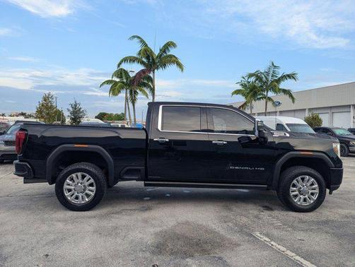 2022 GMC Sierra 2500 Denali