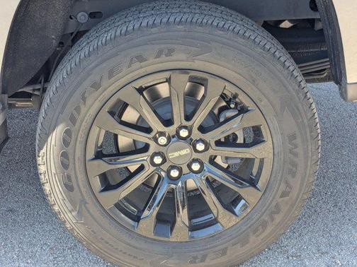 2021 GMC Canyon Elevation Standard